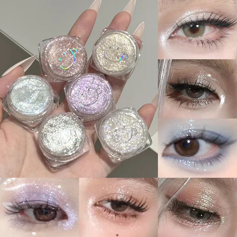 Fard à paupières unique – Finitions ultra scintillantes, mates soyeuses et nacrées lumineuses pour un maquillage quotidien audacieux et délicat des yeux. — image 2