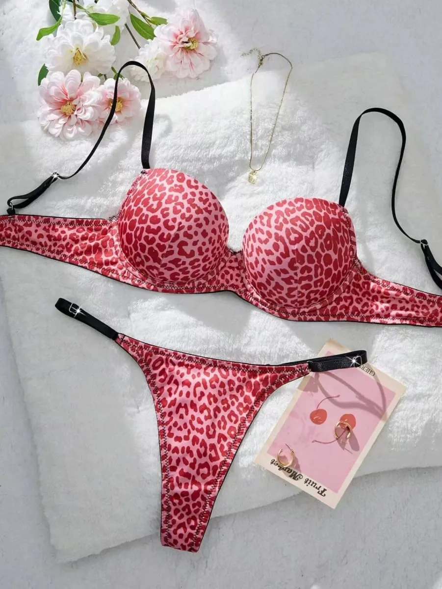 Ensemble de soutien-gorge push-up sexy imprimé léopard avec string assorti pour femme – Ensemble de sous-vêtements — image 2
