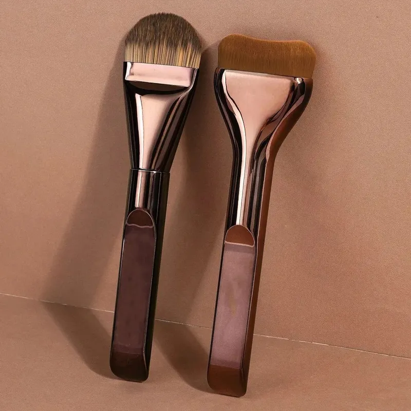 ใหม่ 2 ชิ้น Professional Foundation แปรงแต่งหน้าผมหนานุ่มสำหรับผสมครีม Flawless Powder แต่งหน้าเครื่องมือความงาม