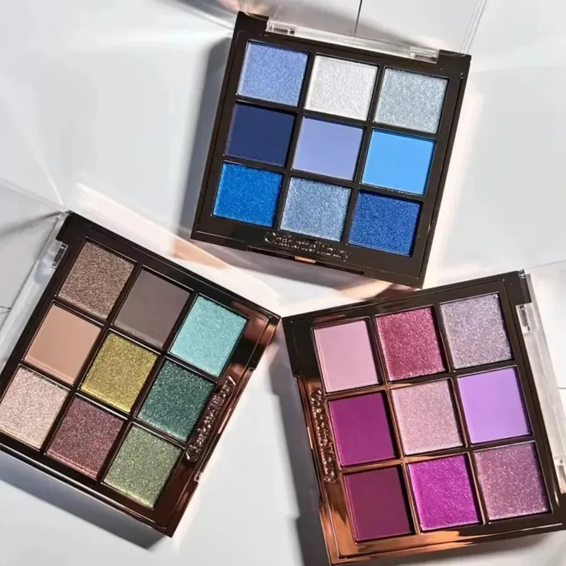 Charlotte Tilbury Palette de fards à paupières Satin-mat scintillant et finitions métalliques Facile à utiliser 9 teintes CT 2026 Looks tendance pour les yeux — image 5
