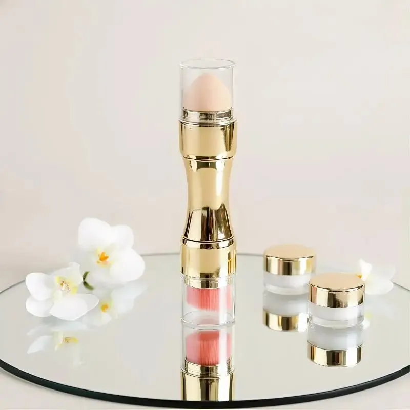 סט מברשות איפור 4in1 עבור Eyeshadow Foundation Concealer Lip Handy מברשות ניידות לנסיעות ולשימוש יומיומי