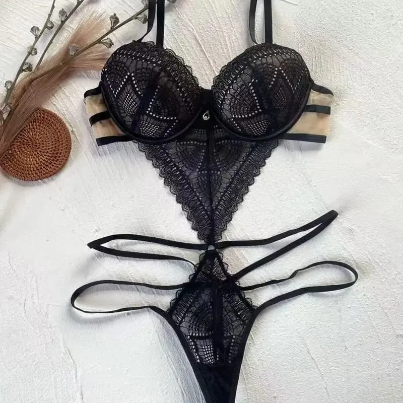 Body sexy en dentelle – Sous-vêtements modelants à col en V profond pour petit buste, lingerie creuse une pièce légère et ajustée — image 9