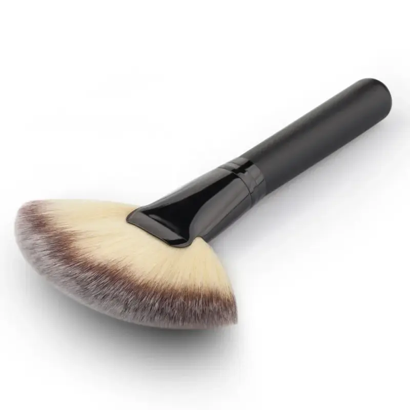 1 Buah Kuas Kipas Besar Rias Lembut Kuas Foundation Blush On Perona Pipi Kuas Stabilo Kuas Bedak Kuas Kosmetik Maquiagem — image 1