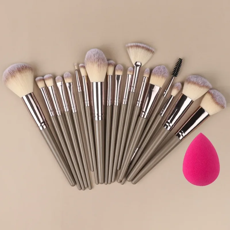 Set di pennelli per trucco da 20 pezzi Professionale Dettagli super morbidi Blush evidenziatore Fondotinta correttore Pennello per ombretto Strumento di bellezza per donna — image 28