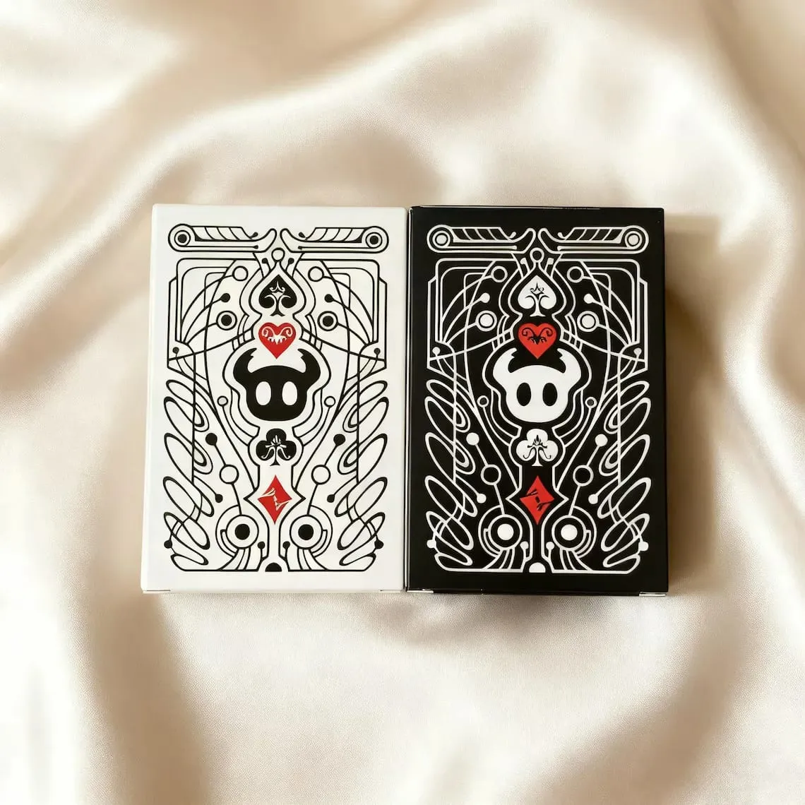 Hollow Knight Standard Poker Card Set Black and White Playing Card Game Card Group Portable Creative Party Game Toys Gift — image 1