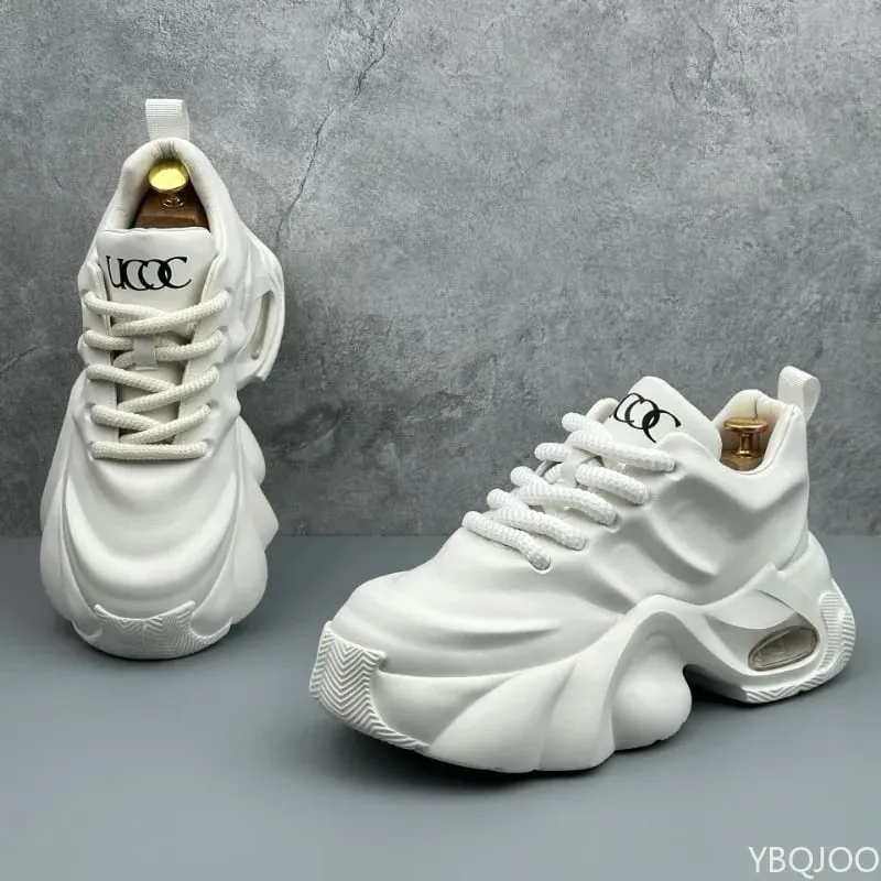 Hot Selling Men's Shoes in Plus Size Design New Thick Soled Fashionable and Versatile Sports Vulcanized Shoes with Temperament — image 3