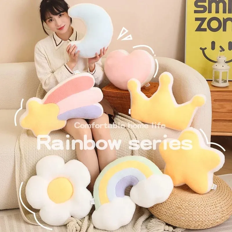 Doce cor arco-íris nuvem estrela lua travesseiro de pelúcia recheado macio flor brinquedo lance travesseiro almofada casa sofá decoração presente para amigo — image 2