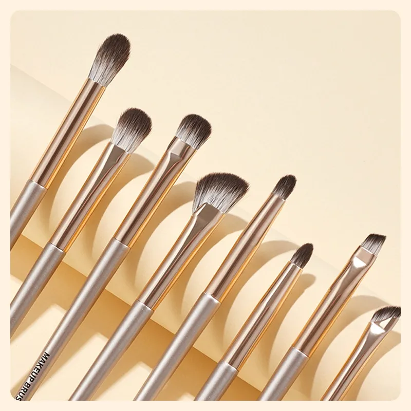 8-teiliges Make-up-Pinsel-Set für Lidschatten, Damen, Kosmetikpinsel, Lidschatten, Rouge, Schönheit, weiche Make-up-Werkzeuge, Tasche — image 2