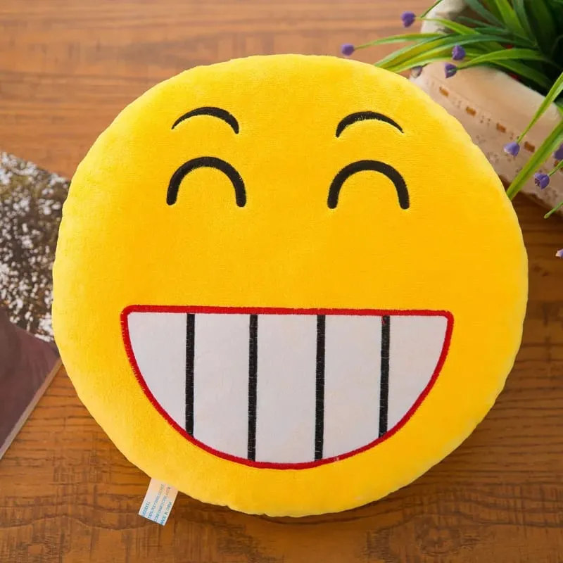 หมอนตุ๊กตาหน้ายิ้ม Meme Emoji ขนาด 32 ซม. หมอนกอดนุ่มสุดน่ารักสำหรับส่วนที่เหลือนอนและเบาะ - ของขวัญของเล่น — image 13