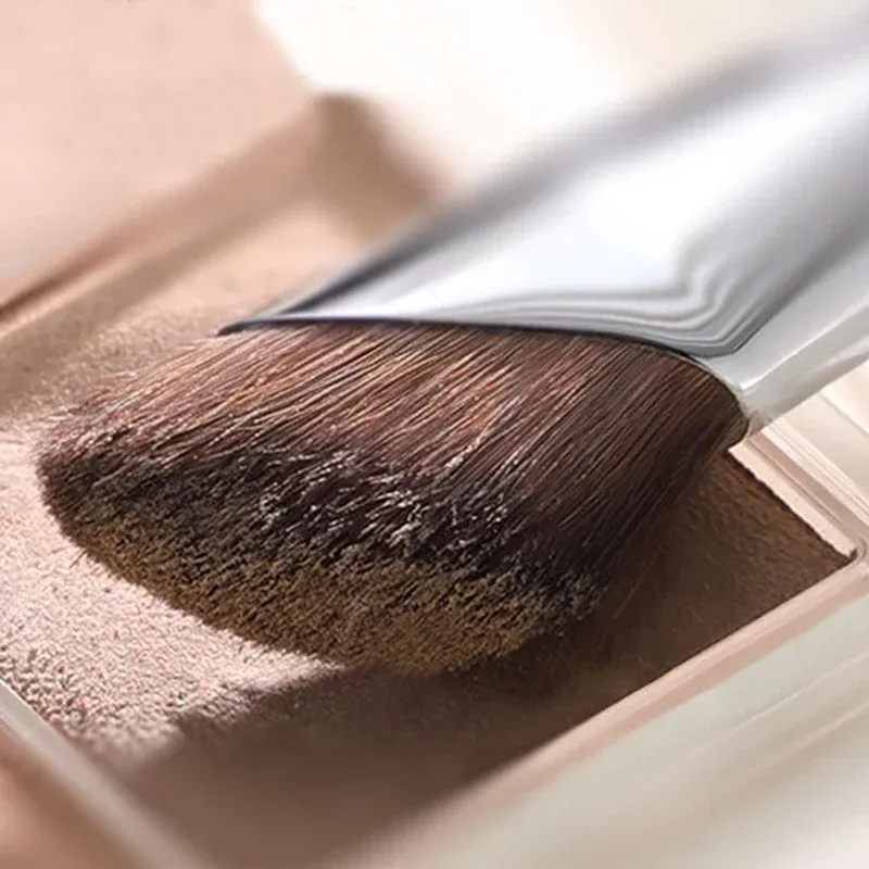 Pennello professionale per contorno naso angolato Pennello piatto per ombra naso Ombreggiatura precisa Pennelli per trucco per contorno del ponte nasale