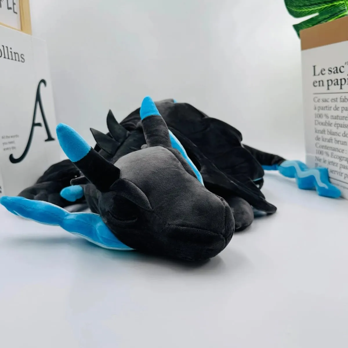 Nové velké 48cm modré plyšové panenky Charizard na spaní Super měkký Pokémon Anime Plyšový polštář na podlahu/pohovku — image 9
