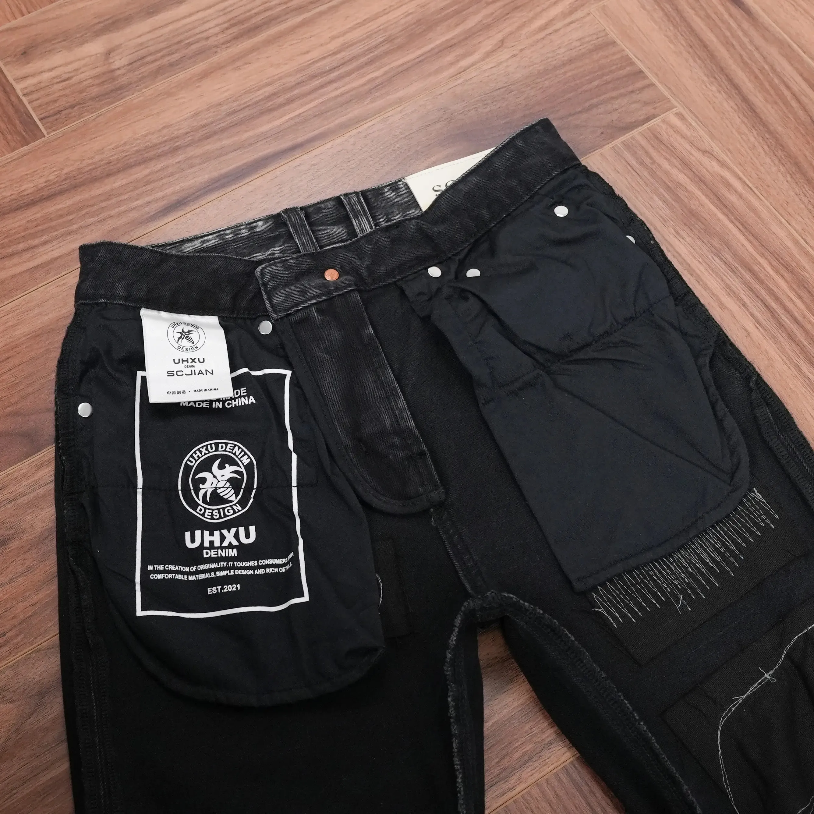 Bahar Yıkanmış Siyah Gri Denim Kot Erkekler için Yırtık Delik Sıkıntılı Tasarım Düzenli Düz Bacak Rahat Trendy Rahat Pantolon — image 4