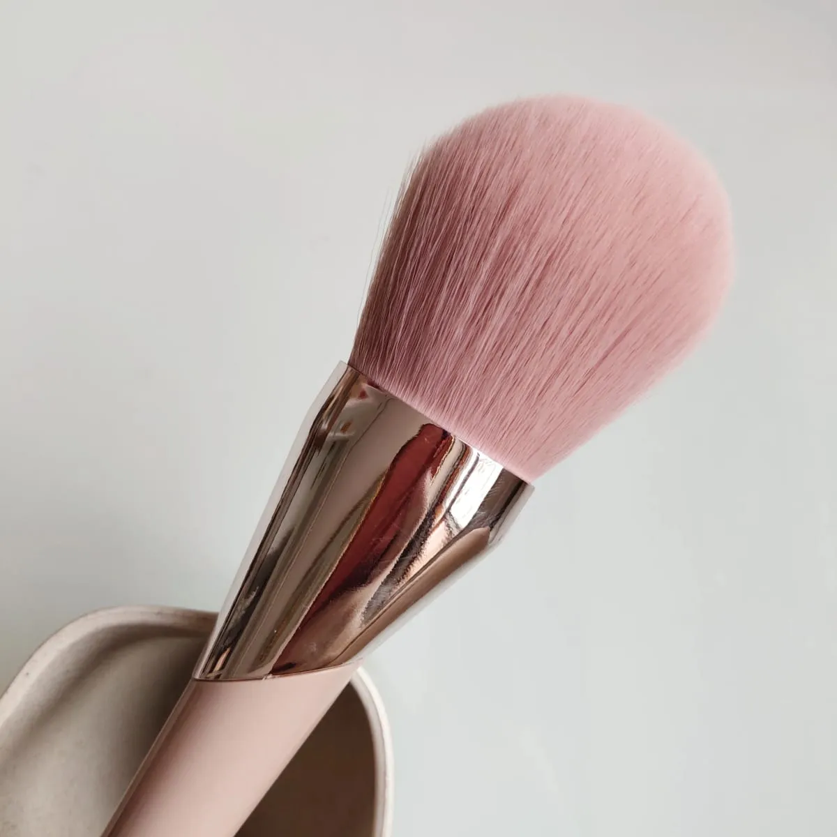 Sada štětců na make-up Full Bodied Foundation Brush 110 Cheek Hugging Highlight 120 Eyeshadow 15ks Sada kosmetických štětců — image 4
