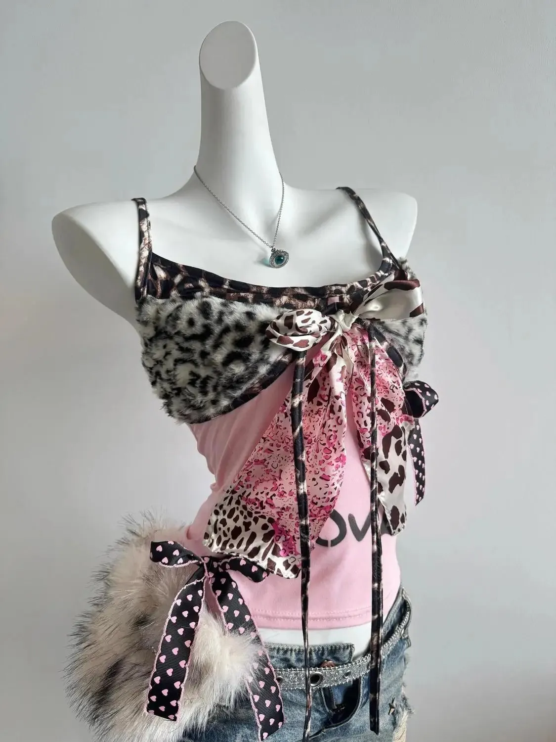 American Harajuku Hottie Camisole Subculture Leopard Patchwork Bow Halter Vest Y2K Aesthetic Letter Print Tanks Women's Slim Top — image 5