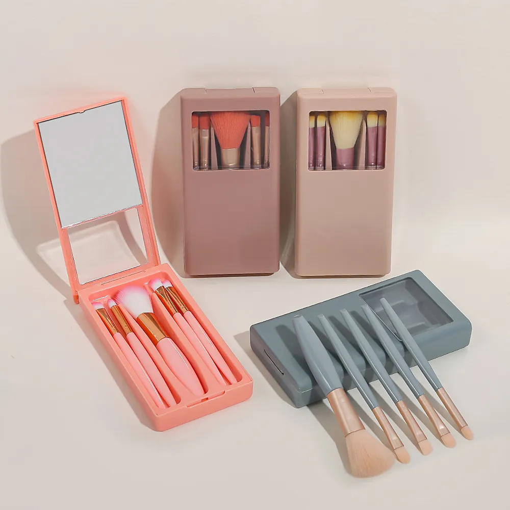 Portable Mini Makeup Brush Set with Mirror Case 5Pcs Travel Makeup Brushes for Foundation Eyeshadow Concealer — image 1