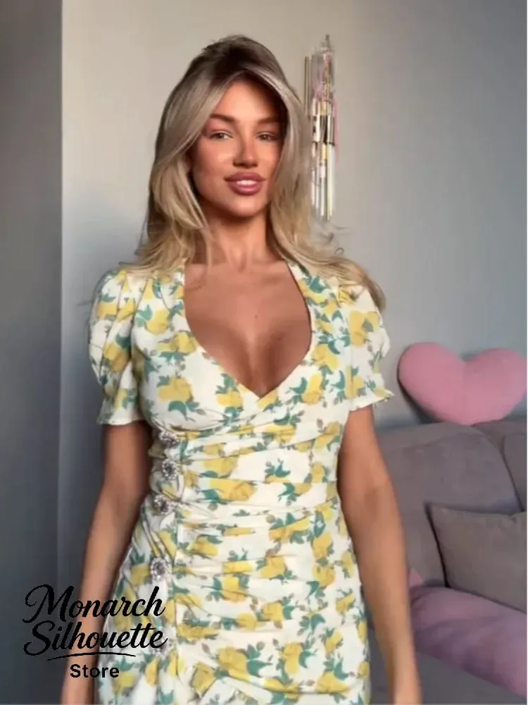 Abito corto sottile con stampa volant chic Abito corto corto con patchwork chic Maniche svasate con scollo a V Abiti pieghettati 2026 Abiti casual estivi da donna — image 3