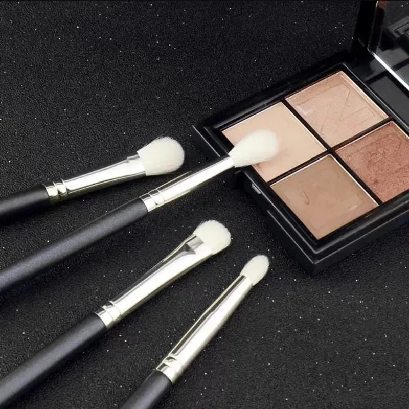 4ks make-up štětec na oční stíny plochý oční stíny stínítko záhyby štětce na oční stíny kozí vlasy tekutý krém na pudrový make-up — image 4