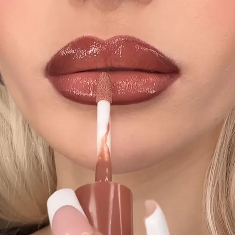 2 PC ชุด Matte Lip Liner และ Starry Glitter ลิปกลอส Pearlescent Fine Shimmer Long-Lasting Hydration ไม่เหนียวเหนอะหนะแต่งหน้า — image 4