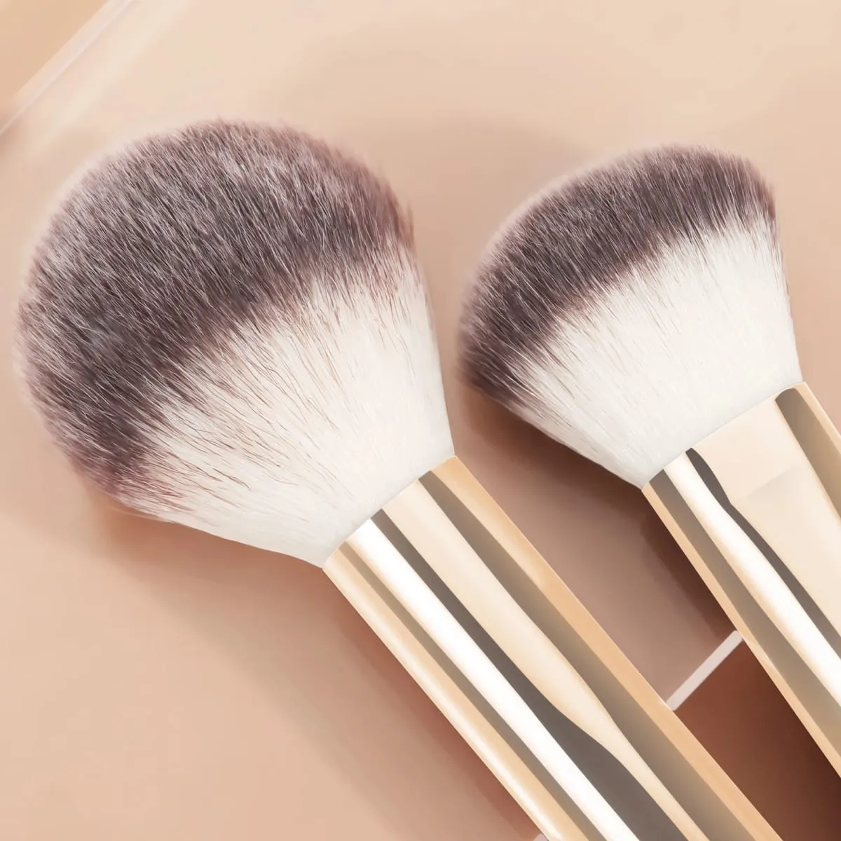 13 ks štětců na make-up s měkkými štětinami s velkým kulatým štětcem na pudr Zvýrazňovač detailů štětce na oční stíny štětec na rty + 1 nádech 2 — image 3
