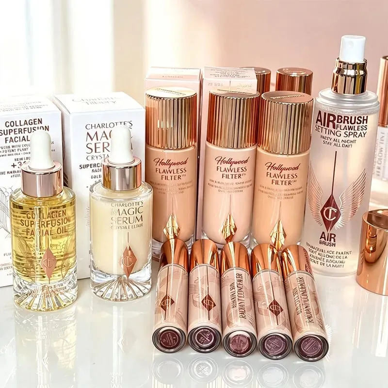 มูลนิธิ Charlotte Highlighter เนื้อสัมผัสต่อเนื่องของสเปรย์เซ็ตติ้งคอนซีลเลอร์ให้ความชุ่มชื่นสำหรับการแต่งหน้า เครื่องสำอาง Essence Tilbury — image 1