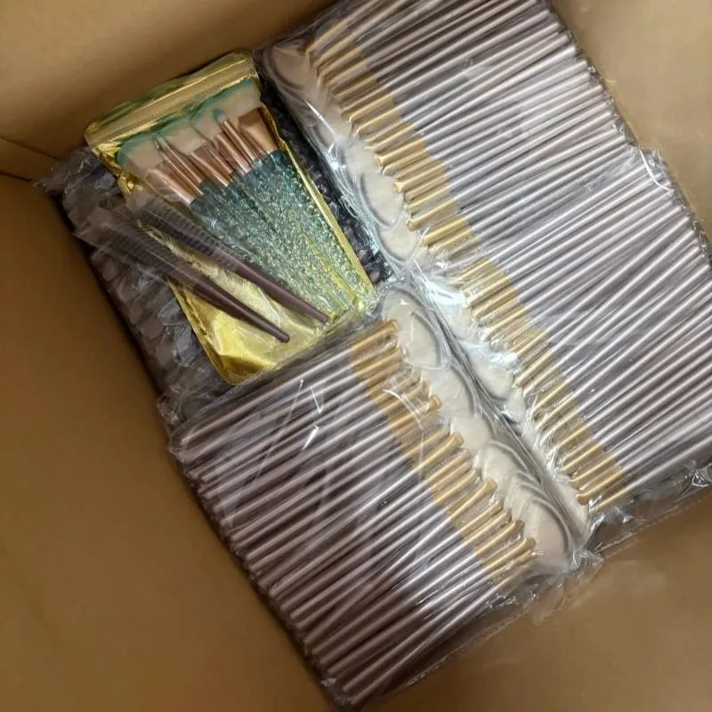 10/20/50PCS Berus Serbaguna Berbentuk Kipas Penyerlah Lembut Pemerah Pipi Kontur Loose Powder Berus Topeng Muka Berus Alat Kecantikan — image 6