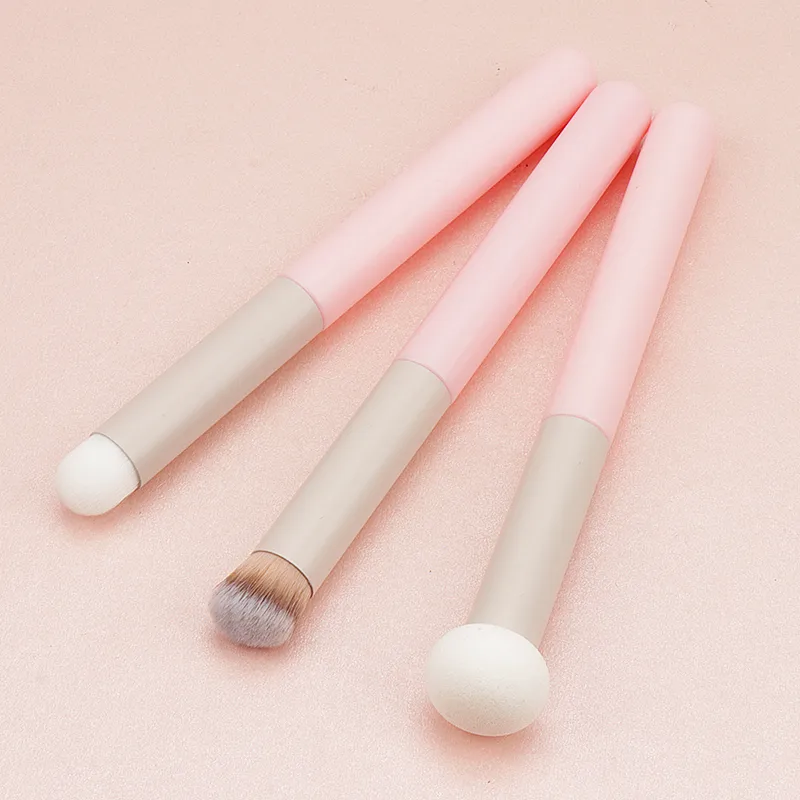 1 PC แปรงแต่งหน้าฟองน้ำคอนซีลเลอร์แปรงลิปสติก Lip Powder Puff WET DRY ใช้ Foundation Contour เครื่องสำอางค์เครื่องมือ — image 5