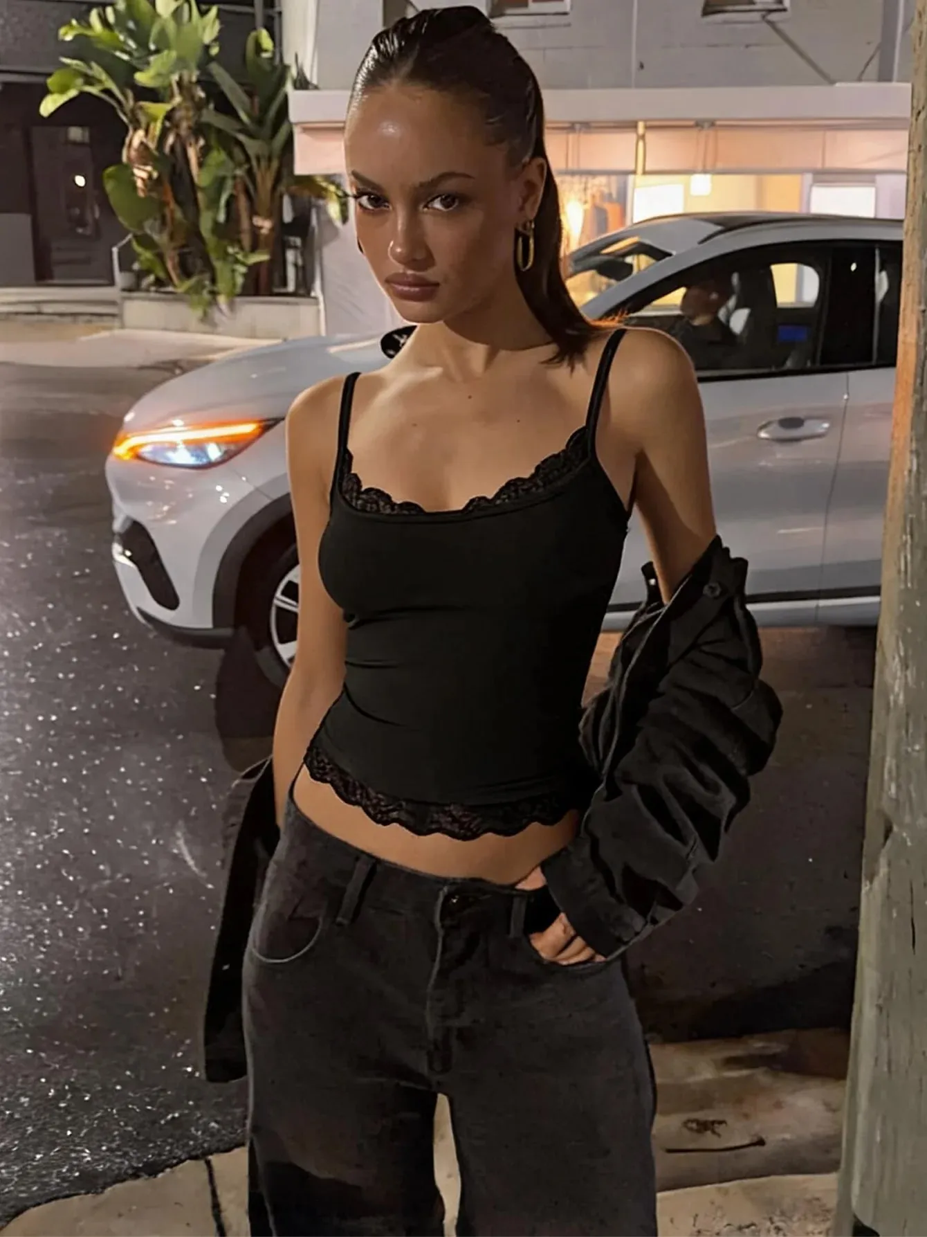 Dulzura Donna Sexy Backless Lace Ruffles Patchwork Crop Canotta Moda Casual Y2K Top Party Club Street Style Summer Outfit