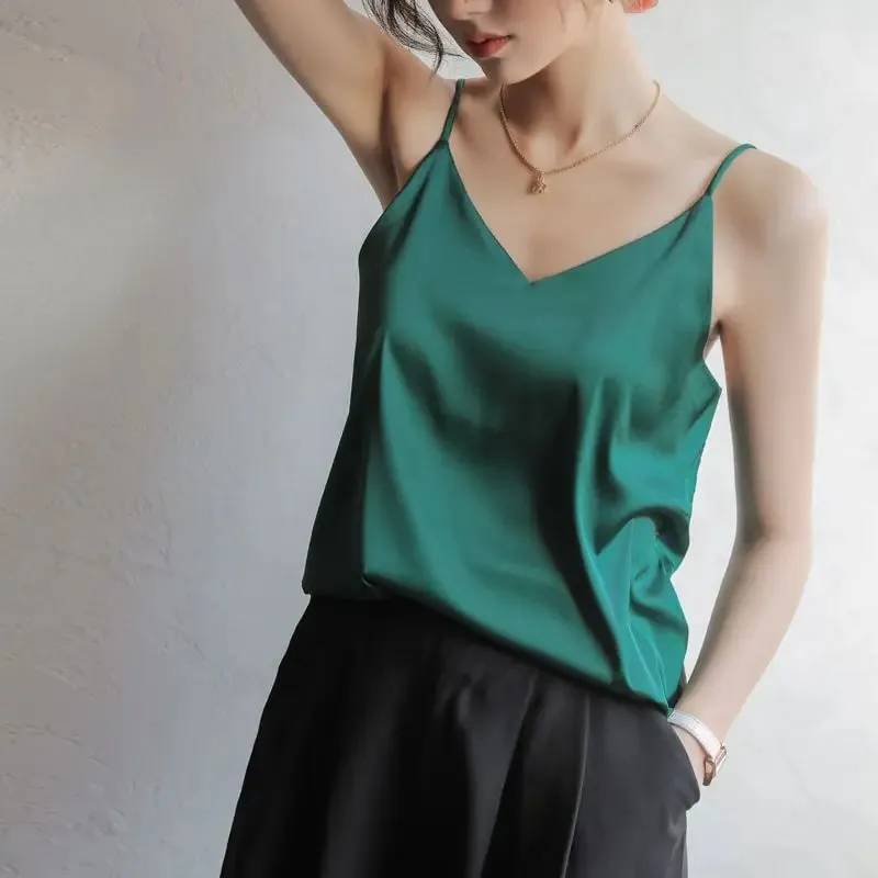 Vrouwen Halter V-hals Basic Wit Cami Spaghetti Top Mouwloos Satijn Zijde 2026 Tank Tops Dames Zomer Hemdje — image 21