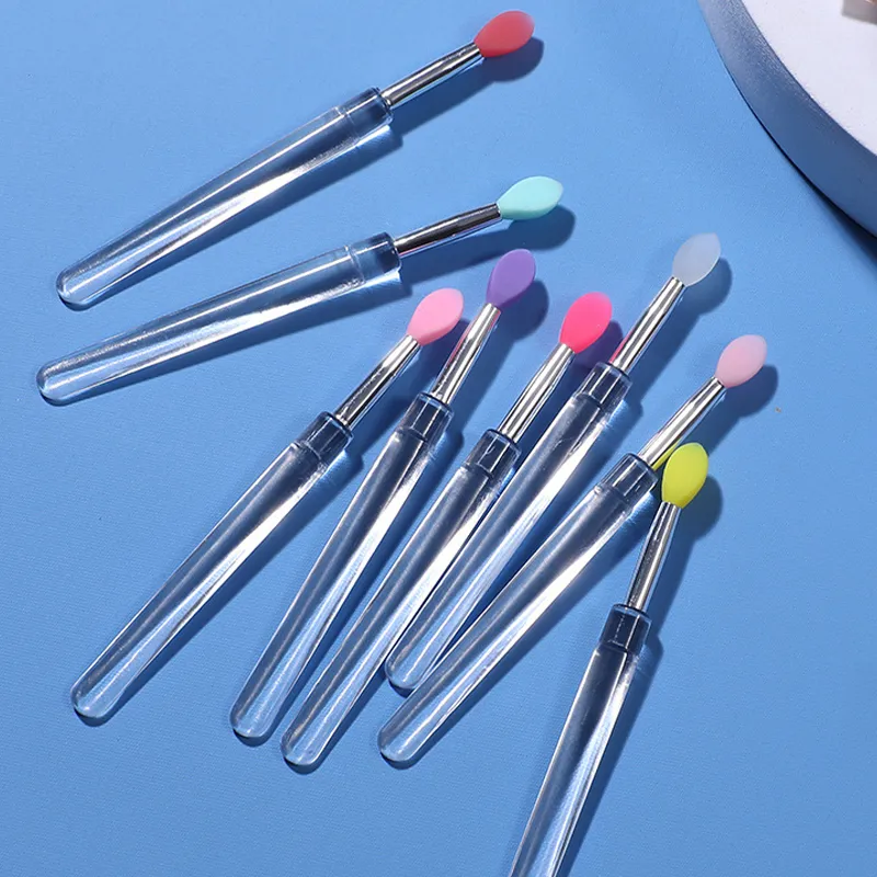 Silikonový štětec na rty s krytem Měkký multifunkční aplikátor masky na rty Lesk na rty Přenosné cestovní štětce na make-up opakovaně použitelné — image 1