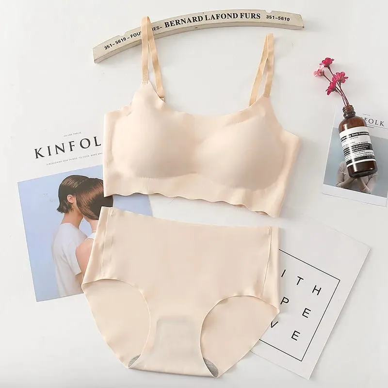 Dikişsiz Bralette Set Strappy Kaşkorse Balensiz Rahat Uyku Yoga Spor Sutyen Külot Combo — image 10