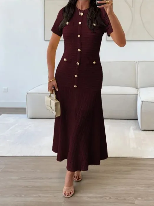 Einfarbiges Midikleid für Damen, kurzärmelig, mit goldenen Knöpfen verziert, tailliertes Kleid mit ausgestelltem Saum, elegantes Retro-Outfit für Verabredungen und Partys — image 8