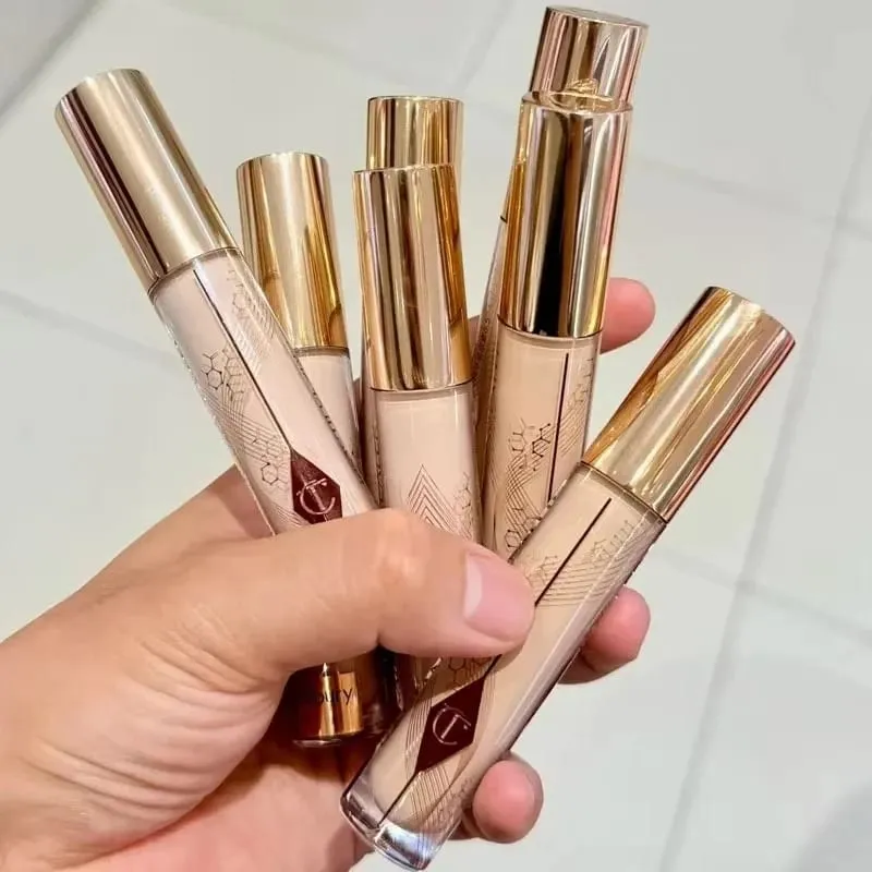 Charlotte Tilbury Starlight Powder Compact og Concealer Medium til fuld dækning Oplysende Vandtæt Hydrating Dewy Finish — image 5