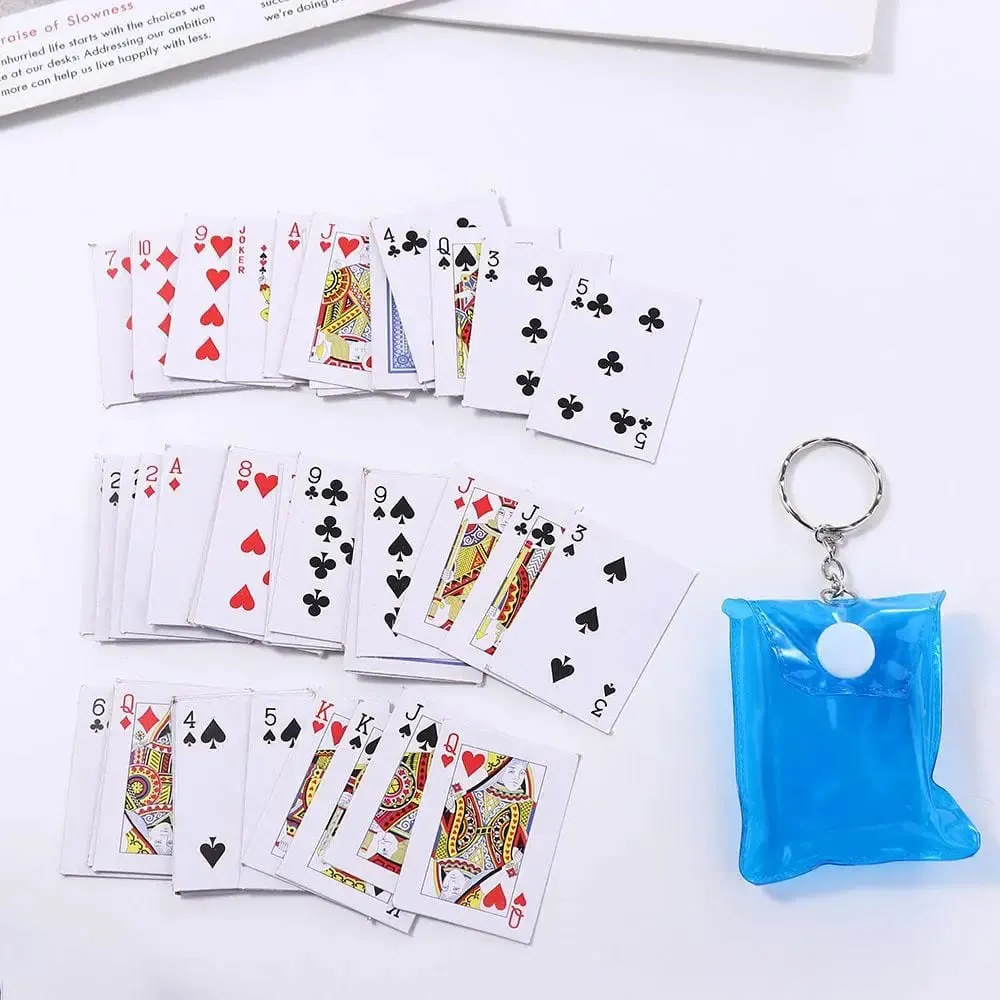 Mini cartes à jouer portables, porte-clés de Poker, petit jeu de société, 4x3cm, jeu de couleur aléatoire, cadeau créatif pour enfant — image 3