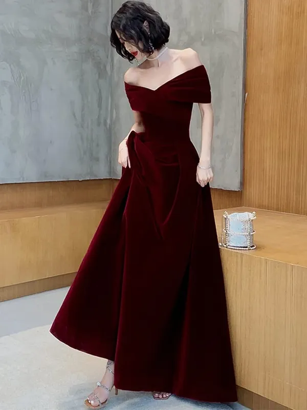 Lautaro Spring Long Luxury Elegant Wine Red Soft Velvet Evening Party Wedding Dresses for Women 2022 Off Shoulder Maxi Dress — image 8