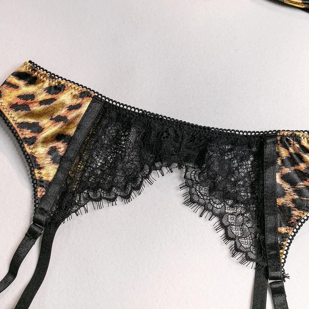 Sexet vild leopardtrykt blonde patchwork dameundertøjssæt Komfortabel tredelt bh og trussesæt eksotisk tøjsæt til kvinder — image 5