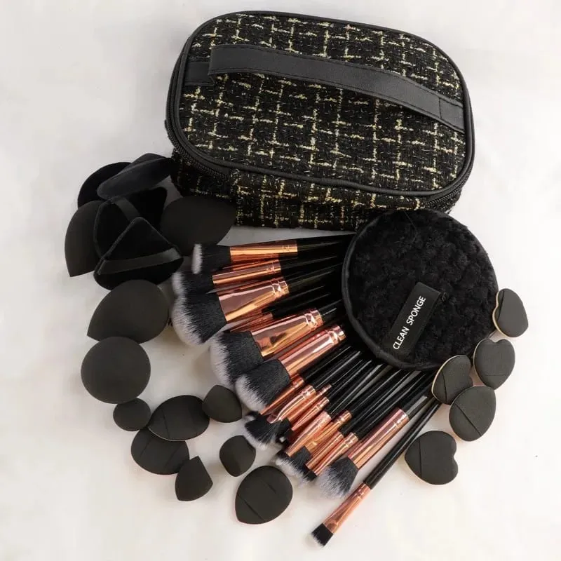 Set di pennelli per trucco professionale per fondotinta ombretto evidenziatore fard correttore polvere strumenti cosmetici con kit spugne — image 3
