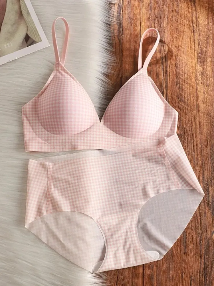 Elegantní Seamless Bralette Malá poprsí Sbírka Proti povisnutí Tenká nastavitelná ramínka Wirefree Comfort Fit UK Light Support Podprsenka — image 3