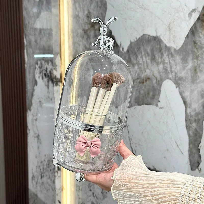 360° Dönen Makyaj Fırçaları Organizatör Şeffaf Plastik Toz Geçirmez Kozmetik Araçları Organizatör Ruj Makyaj Fırçaları için Saklama Kutusu — image 3