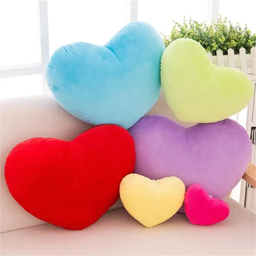 Colore rosso per il compleanno di San Valentino Cuore morbido a forma di cuore — image 2