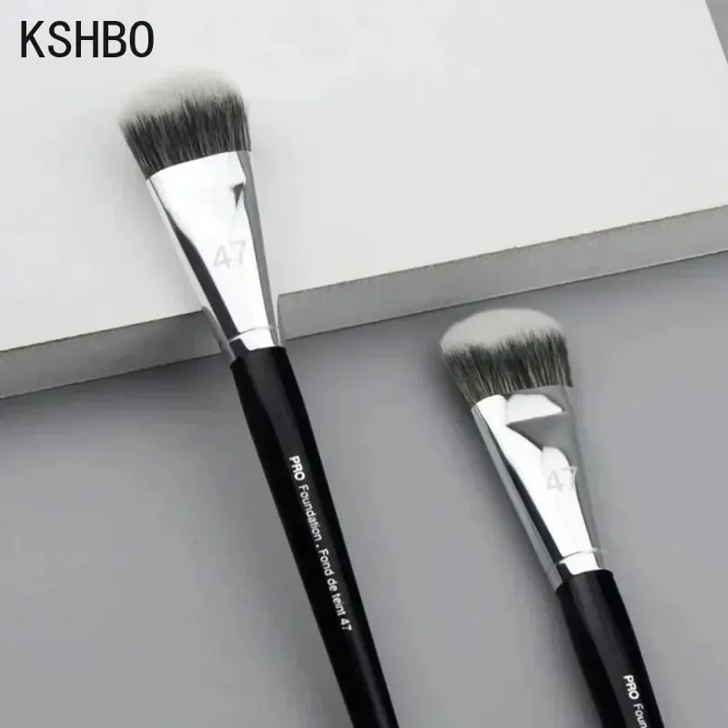 Professionelle Foundation Pinsel 47/52 Besen Kopf Flüssige Foundation Schatten Reparatur Pinsel Frauen Gesicht Basis Make-Up-Tools — image 2