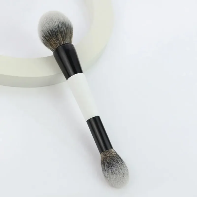 Dual-Ended F4 Contour Face Brush Mehrzweck-Lidschatten-Concealer-Pinsel mit hoher Deckkraft, kosmetischer Beauty-Puder-Rouge-Pinsel — image 2
