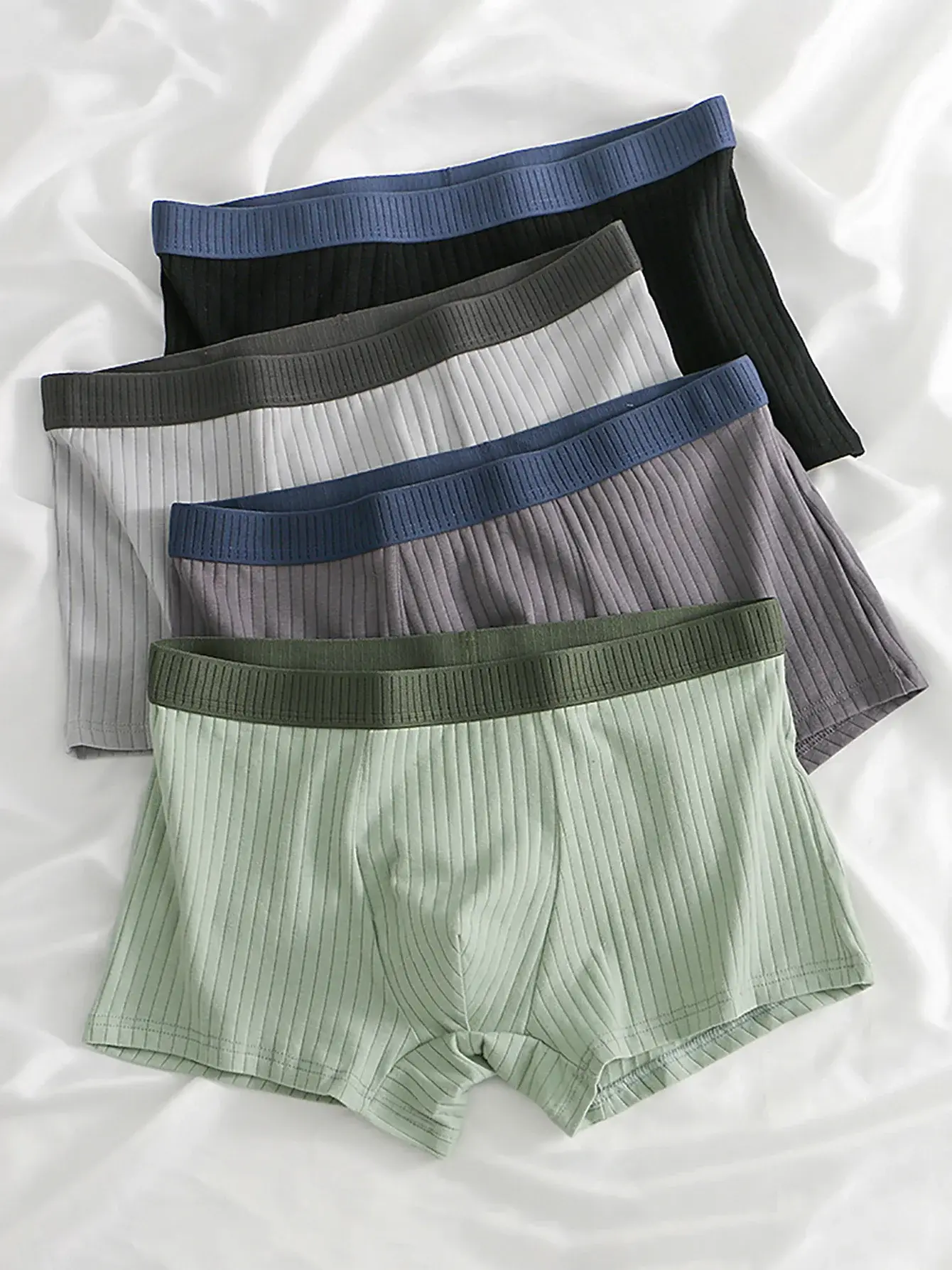 4er-Pack Herren-Boxershorts aus Baumwolle – gerippte Struktur, kontrastierende Taillenbänder, weich und atmungsaktiv