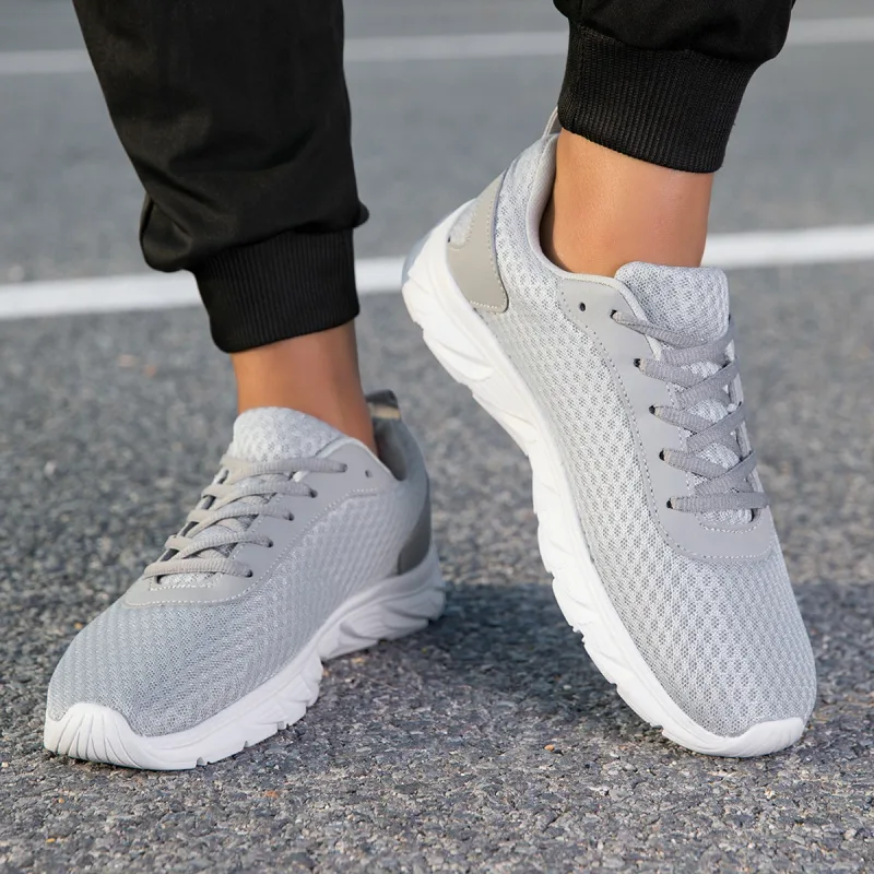 Scarpe da ginnastica da uomo nere solide Tomaia in maglia cava Suola antiscivolo Suola leggera Allenamento da jogging Calzature sportive da viaggio quotidiane casuali — image 3