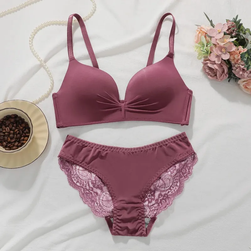 Einfarbiges Spitzen-BH-Set für Damen, drahtlos, ohne Bügel, Push-Up-BH und Höschen, 2-teiliges Set, tägliche, bequeme Dessous