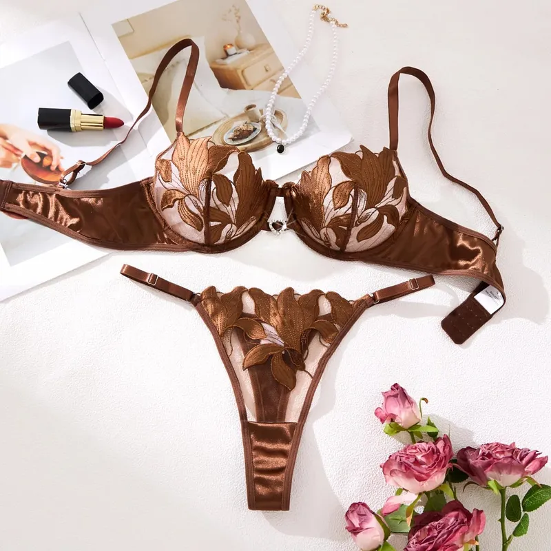 İşlemeli Baskılı Pijama Takımı - Kadınlara Uygun Çiçek Tasarımlı Seksi Sütyen ZA824031 — image 7
