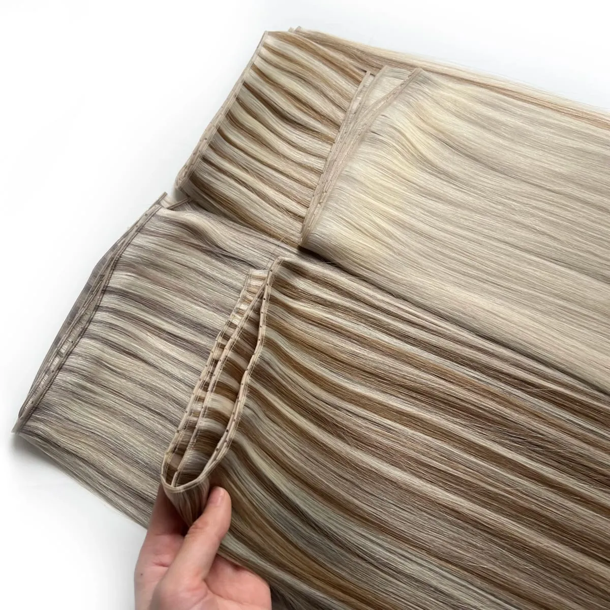 Extensions de cheveux humains à trame papillon, cheveux humains invisibles en PU plat avec trou, double onglets, trame de cheveux 12-24 pouces, Micro lien 100g — image 1