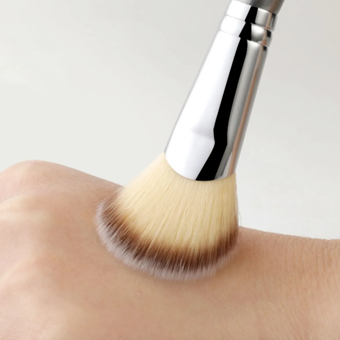 Profissional artesanal compõem escova 200 inclinado blush contorno escova resiliente pincéis de maquiagem de fibra sintética — image 5
