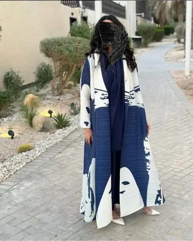 Frauen Falten Miyake Plissee Abaya Langarm Druck Faltbare Kragen Robe Strickjacke Mantel Neue Winter Mode Original Design 2026 — image 26