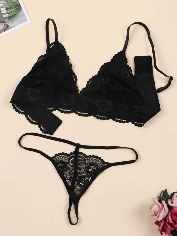 Varsbaby ผู้หญิง Lace Bra ชุด 2pcs สายฟรีสามเหลี่ยมถ้วย Brassiere Lace SHEER Panty สำหรับผู้หญิงโรแมนติกชุดชั้นในชุดชั้นใน
