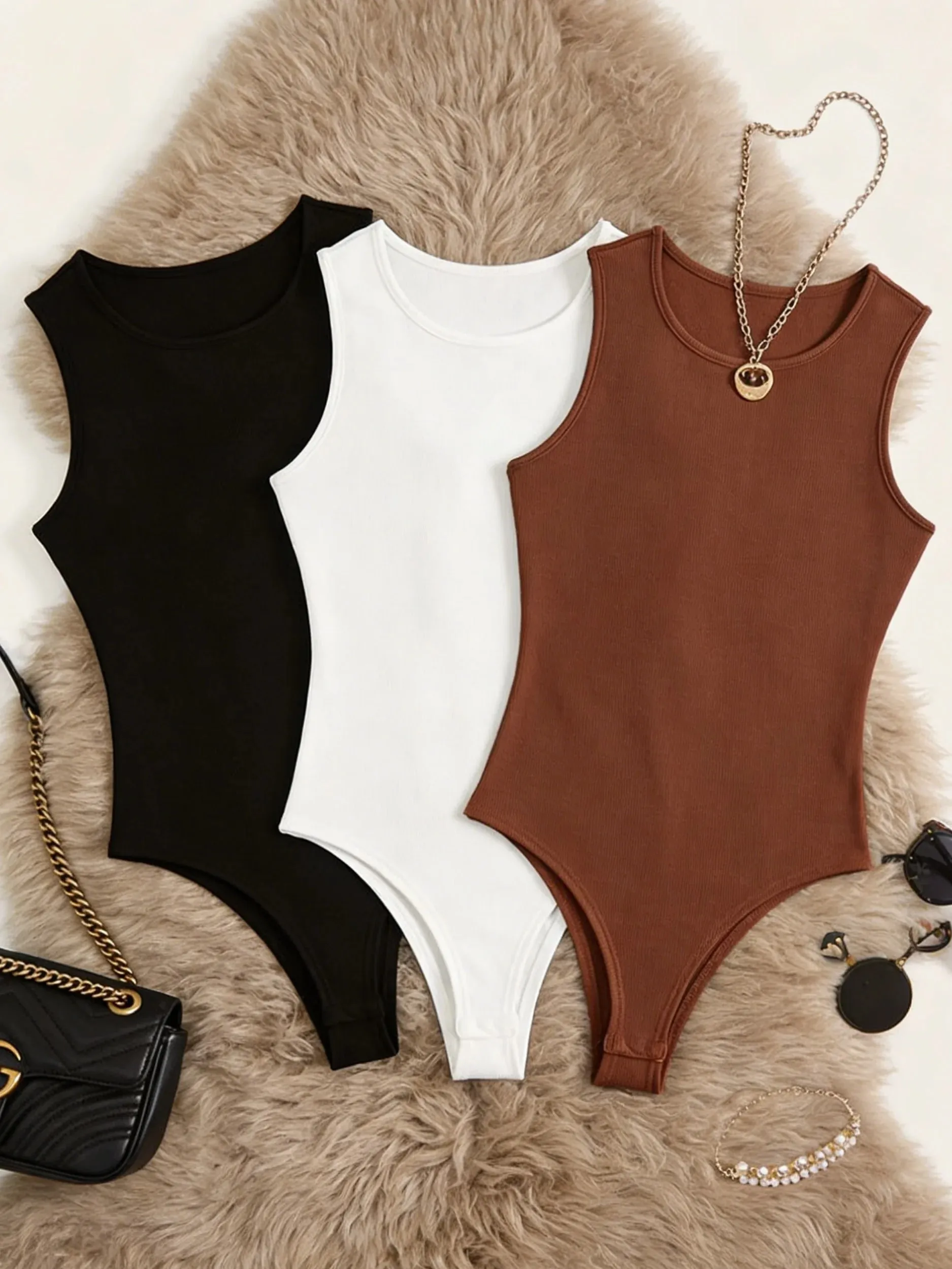 Kvinder 3-pak solid rib-bodysuit med rund hals Afslappet ærmeløs figursyet bodysuit i ét stykke